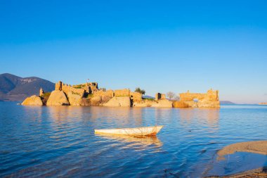 Bafa lake is a peaceful place, ringed by traditional villages such as Kapkr full of fisherman boats and ruins of Herakleia