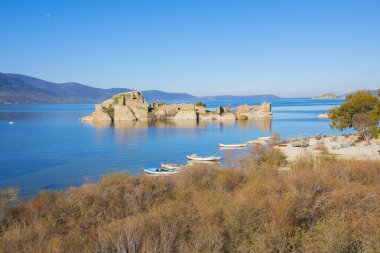 Bafa lake is a peaceful place, ringed by traditional villages such as Kapkr full of fisherman boats and ruins of Herakleia
