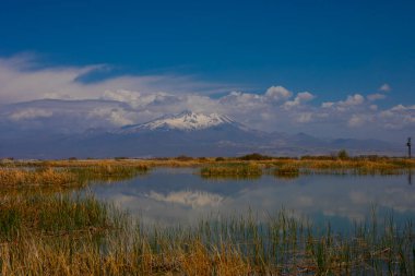 Erciyes Dağı, Türkiye 'nin en yüksek dağıdır.