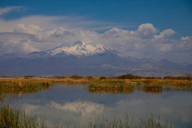 Erciyes Dağı, Türkiye 'nin en yüksek dağıdır.