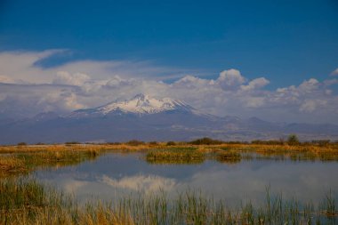 Erciyes Dağı, Türkiye 'nin en yüksek dağıdır.