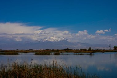 Erciyes Dağı, Türkiye 'nin en yüksek dağıdır.