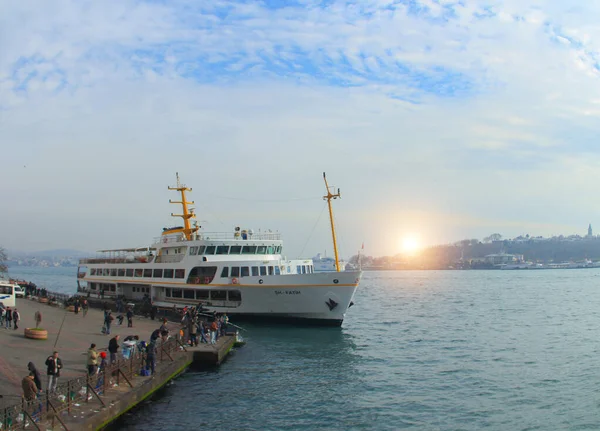 Istanbul's coastal region and sea transportation vehicles