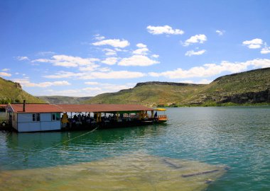 Halfeti Village with a sunken mosque in anlurfa, Halfeti most beautiful panoramic photos.