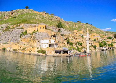 Halfeti Village with a sunken mosque in anlurfa, Halfeti most beautiful panoramic photos.