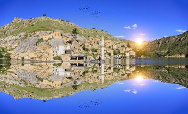 Halfeti Village with a sunken mosque in anlurfa, Halfeti most beautiful panoramic photos.