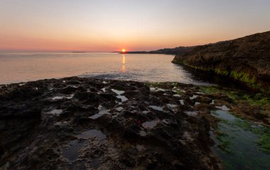 Kefken , Kerpe , Barganl , Kandra region Turkey's coastal region is famous for its cliffs and sunsets.The region, famous for its natural pools and fishermen, awaits holidaymakers.