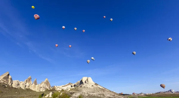 Cappadocia Region Emerged Soft Layers Formed Lava Ashes Erupted Erciyes — Stok fotoğraf