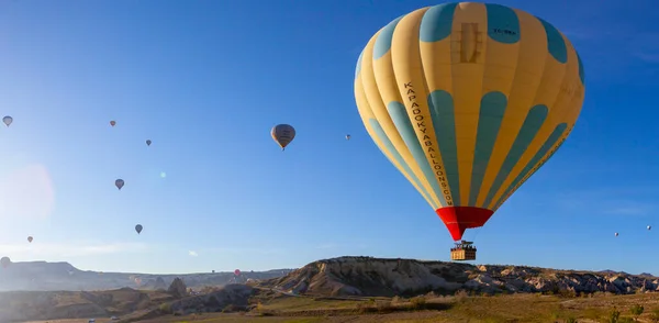 Cappadocia Region Emerged Soft Layers Formed Lava Ashes Erupted Erciyes — Stock Photo, Image