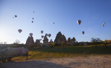 Cappadocia is the region that emerged when the soft layers formed by lava and ashes erupted by Erciyes, Hasanda and Gllda 60 million years ago were eroded by rain and wind over millions of years.