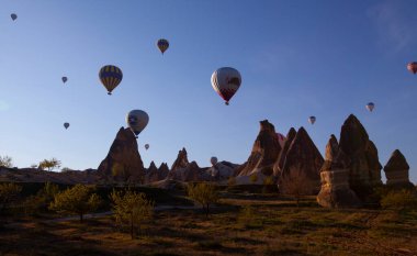 Cappadocia is the region that emerged when the soft layers formed by lava and ashes erupted by Erciyes, Hasanda and Gllda 60 million years ago were eroded by rain and wind over millions of years.