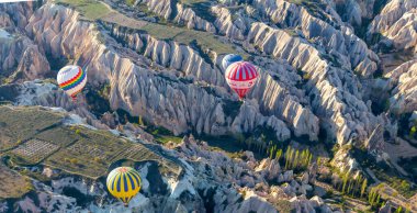 Cappadocia is the region that emerged when the soft layers formed by lava and ashes erupted by Erciyes, Hasanda and Gllda 60 million years ago were eroded by rain and wind over millions of years.