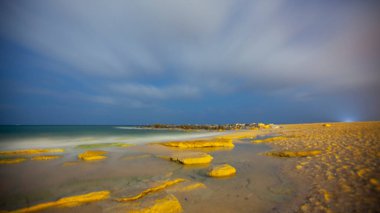 Steel wool and astrophotography, photographed at night with the long exposure technique.