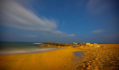 Steel wool and astrophotography, photographed at night with the long exposure technique.