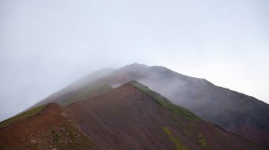 Kodz plateau, one of the most beautiful plateaus of Kakar Mountains, is one of the favorite places of tourists with its lakes and natural life.