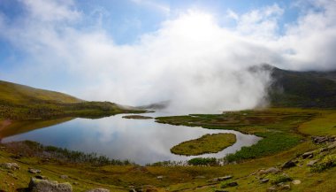 Kodz plateau, one of the most beautiful plateaus of Kakar Mountains, is one of the favorite places of tourists with its lakes and natural life.