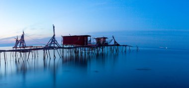 Umakdere is a village in Tekirdag, which is a suitable region for fishing fish and night star photography.