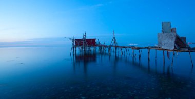 Umakdere is a village in Tekirdag, which is a suitable region for fishing fish and night star photography.