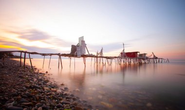 Umakdere is a village in Tekirdag, which is a suitable region for fishing fish and night star photography.
