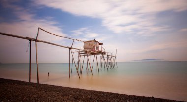 Umakdere is a village in Tekirdag, which is a suitable region for fishing fish and night star photography.