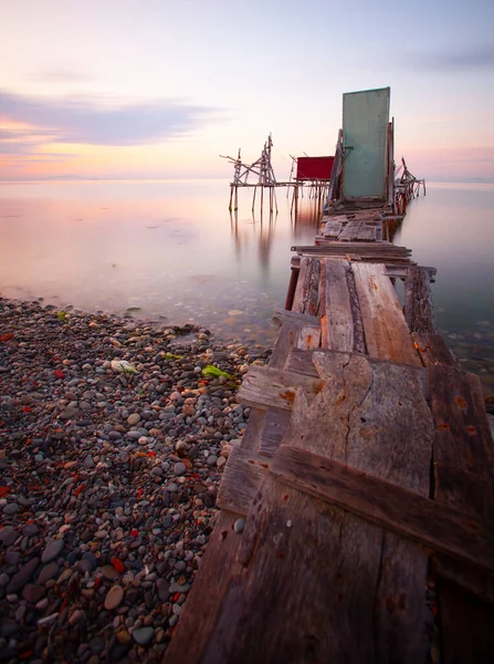 Umakdere is a village in Tekirdag, which is a suitable region for fishing fish and night star photography.