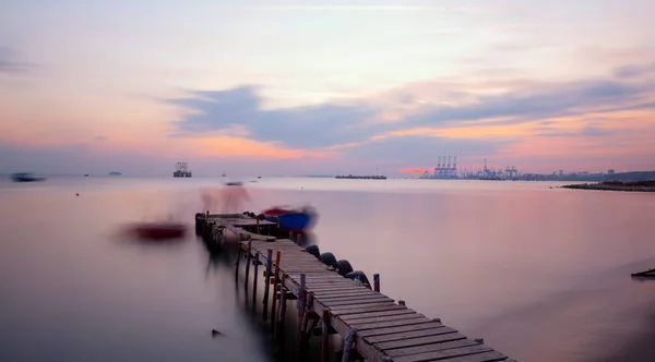 Old Long Pier Old Rowboat Sea Photographed Long Exposure Technique — Stockfoto