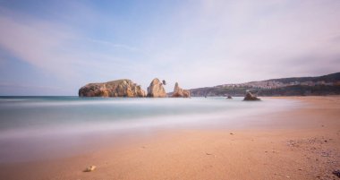 It is about 17 km from Sile. Akakese Village and Akakese Beach, a coastal village