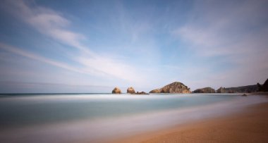 It is about 17 km from Sile. Akakese Village and Akakese Beach, a coastal village