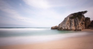 It is about 17 km from Sile. Akakese Village and Akakese Beach, a coastal village