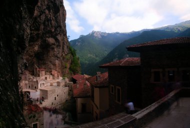 Türkiye Mela Dağı'ndaki Sümela Manastırı Manzarası