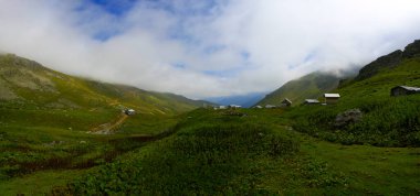 Kakar Mountains National Park, Snow waters from the great lakes and plateaus.