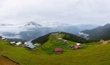 Pokut Plateau and Kakar Mountains are among the most beautiful plateaus of Turkey.