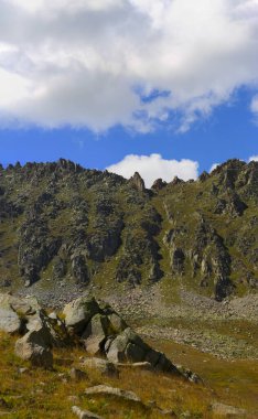 Rize'de Vercenik Dağları ve Kapili gölleri