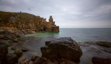 Cape Yason (Turkish: Cape Yason) A very choppy sea photographed with a long exposure technique.Thursday (formerly Vona) district, Ordu Province, Turkey