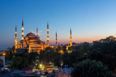 The Blue Mosque in Istanbul, Turkey. (Sultanahmet Camii).
