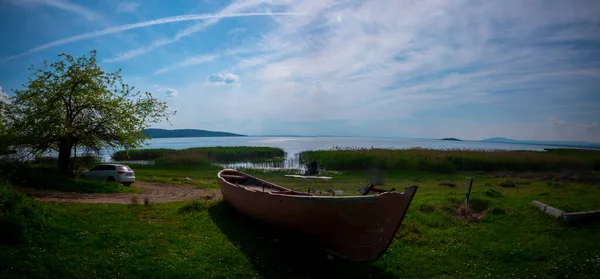 Fishing Boats Net Fisherman Throwing Lake Lake Eber Afyonkarahisar — Stock Fotó