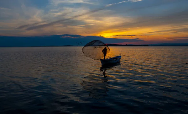 Fisherman Lake Manyas Work While Fishing — Φωτογραφία Αρχείου