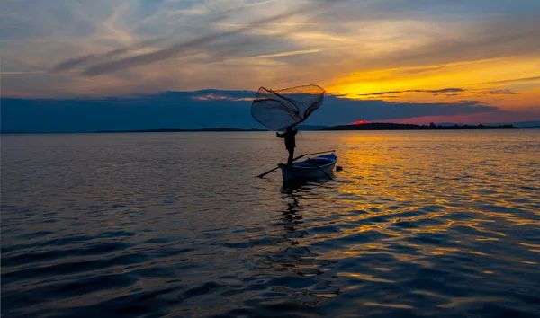 Fisherman Lake Manyas Work While Fishing — Stock fotografie
