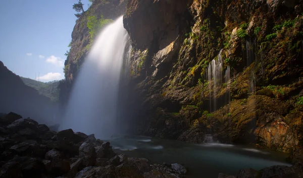 Las Cataratas Kapuzbasi Parque Nacional Aladaglar 156 Millas Sur Urgup — Foto de Stock