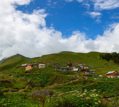 Hakkari, Türkiye, Cilo Dağı, Gökyüzü Bulutları ve Kanyon