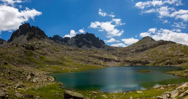 Tatos Glacier Lake 2970 Está Entre Vercenik Kale Highlands Montanhas — Fotografia de Stock