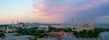 Mavi cami ve Ayasofya hava manzaralı panorama olarak fotoğraflandı