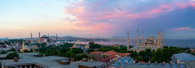 Mavi cami ve Ayasofya hava manzaralı panorama olarak fotoğraflandı