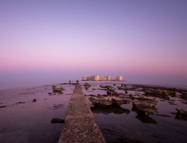 Bakirenin Şatosu (Kiz Kalesi) Mersin Türkiye