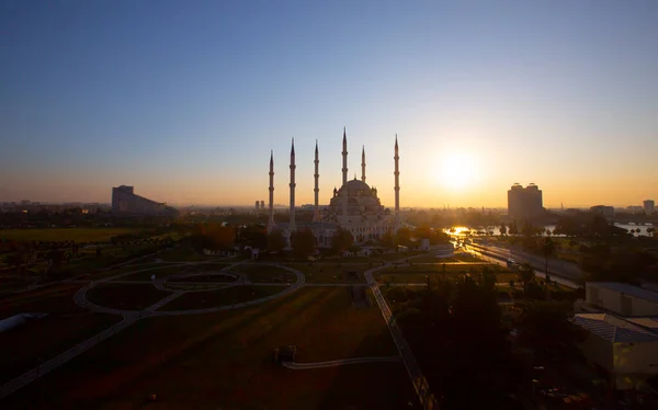 Adana Sabanci Κεντρική Κεραία Τζαμί Άποψη — Φωτογραφία Αρχείου