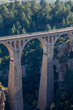 Türkiye 'nin Adana kentindeki Varda Demiryolu Köprüsü. Tarihi, eski demiryolu Alman köprüsü
