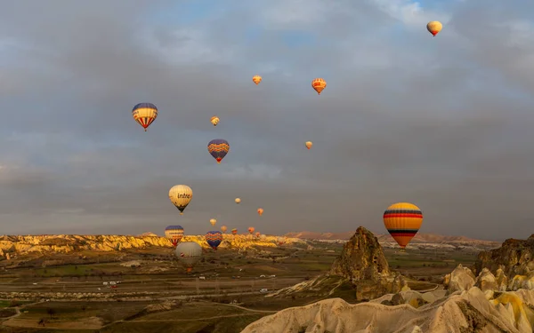 Ballons Volant Cappadoce Greme Lever Soleil Cappadoce Est Connue Dans — Photo