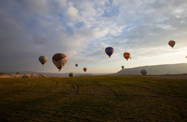 Ballons Volant Cappadoce Greme Lever Soleil Cappadoce Est Connue Dans — Photo