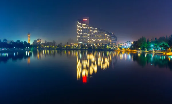 Aesthetic Hotel Built Adana Seyhan River Gives Good Reflection Sunset — Stock Photo, Image
