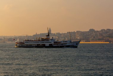 İstanbul 'un en tarihi yerleri arasında farklı ve estetik feribot koleksiyonları
